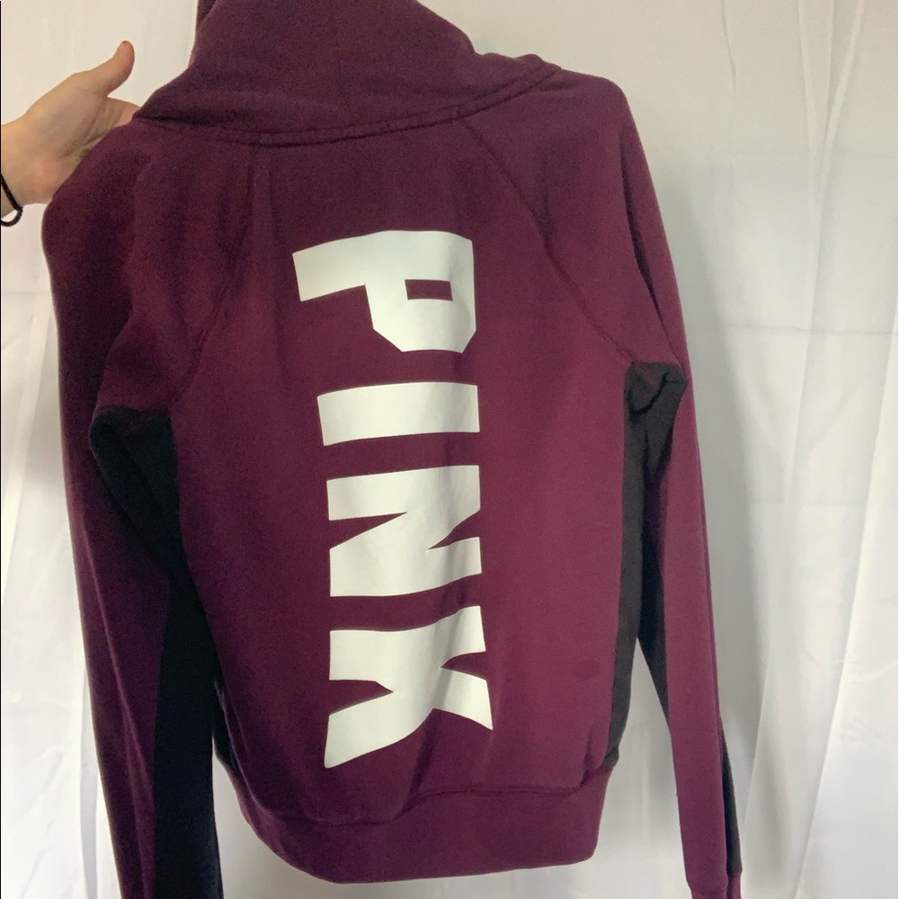 Women’s Zip Up Hoodie